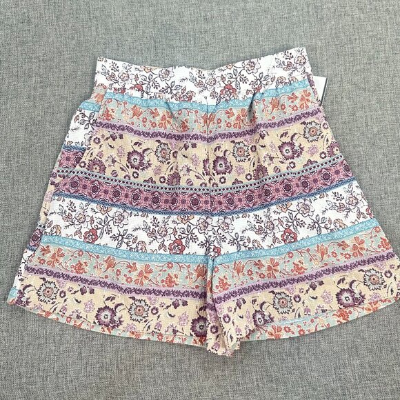 NEW By & By Girl Smocked Shorts Multicolor Girls Medium (10-14) Polyester & Span - Picture 1 of 12